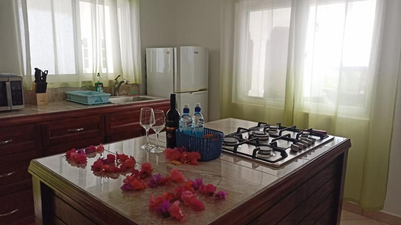 Holiday Home Belvedere Dickenson Bay Zewnętrze zdjęcie